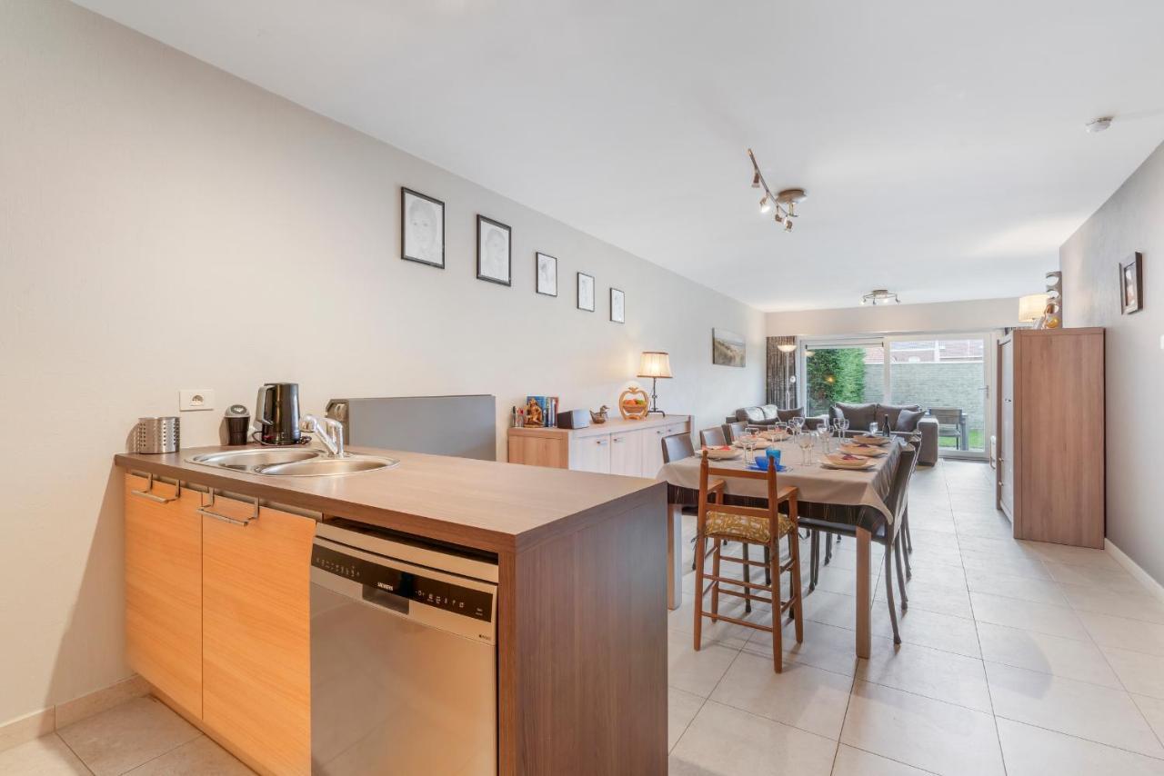 Luxury Apartment With Garden Close To The Beach Oostende Ngoại thất bức ảnh