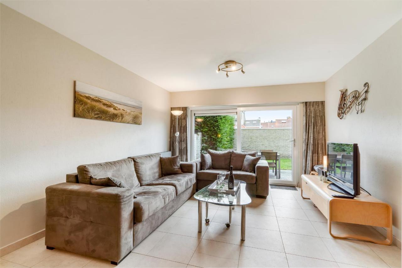 Luxury Apartment With Garden Close To The Beach Oostende Ngoại thất bức ảnh