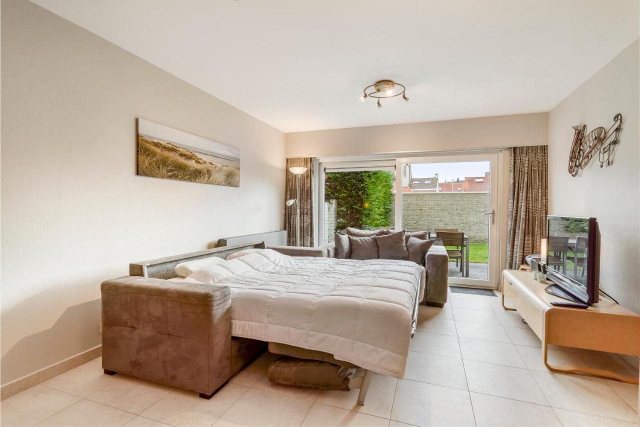 Luxury Apartment With Garden Close To The Beach Oostende Ngoại thất bức ảnh