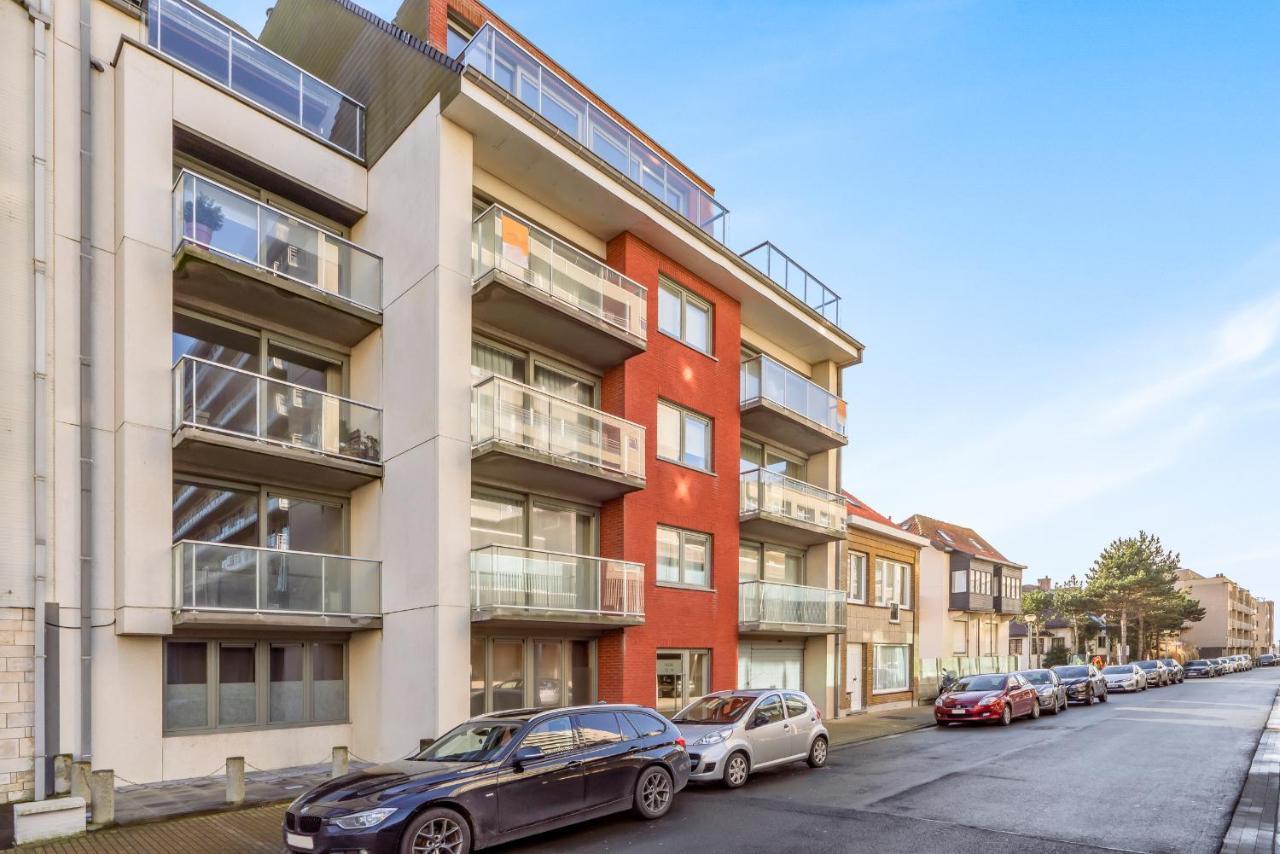 Luxury Apartment With Garden Close To The Beach Oostende Ngoại thất bức ảnh